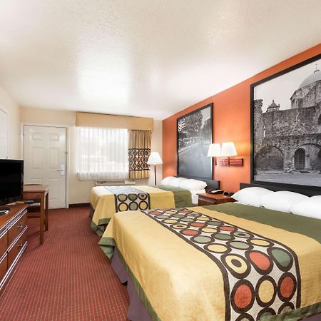 Motel Super 8 By Wyndham San Antonio At I-10 Zewnętrze zdjęcie