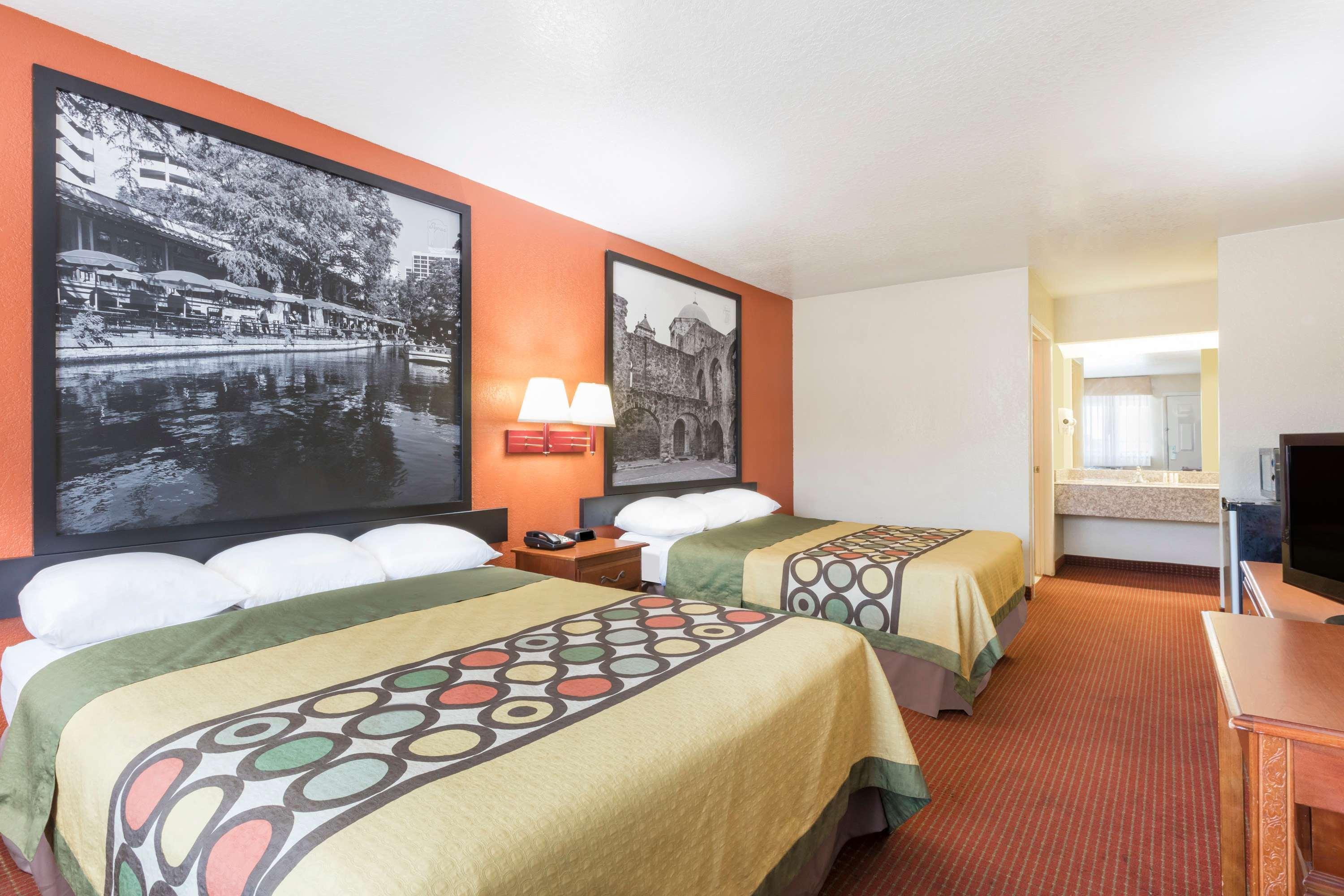 Motel Super 8 By Wyndham San Antonio At I-10 Zewnętrze zdjęcie